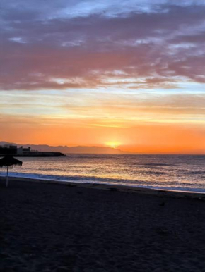 Beachclose complete townhouse with roof top terrace - Fuengirola, Spain
